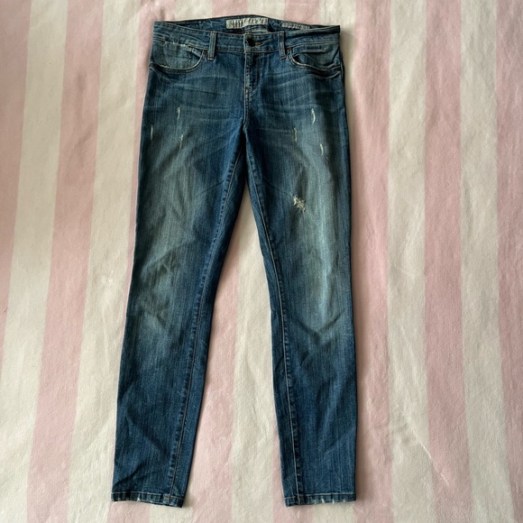 Guess blue skinny mid jeans. - Picture 4 of 6